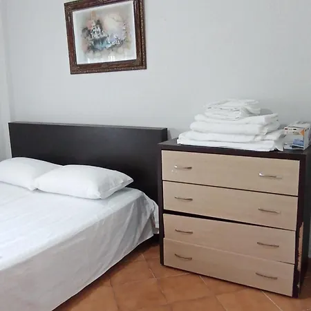 Vila Ares *