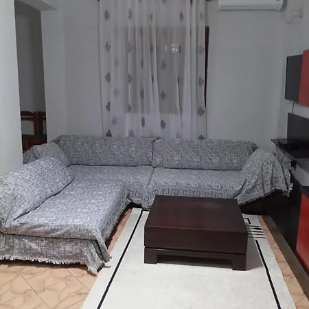 Ares بيت للعطل